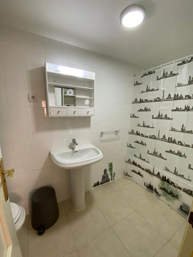 Nice Rooms In A Shared Apartment In The Centre Of Corralejo Habitaciones En Piso Compartido Ngoại thất bức ảnh